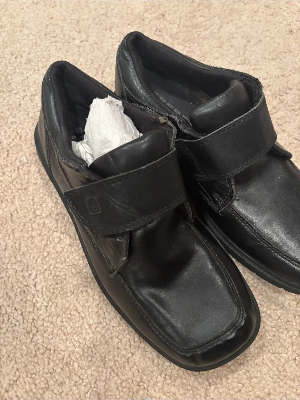 Sperry Kids Black Leather Hook-and-Loop School Shoes